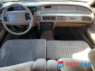 Zdjęcie 8 z 11 samochodu: 1993 MERCURY SABLE VIN:1MELM5545PA619156 - miniatura