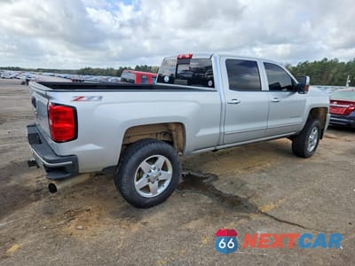 Trzecie zdjęcie samochodu z tyłu: 2015 CHEVROLET SILVERADO K2500 HEAVY DUTY LTZ VIN:1GC1KWE83FF128304 - miniatura