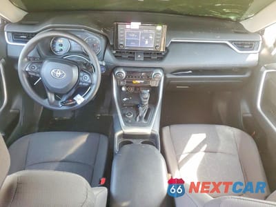 Zdjęcie 8 z 13 samochodu: 2020 TOYOTA RAV4 HYBRID XLE VIN:JTMR6RFV6LD005715 - miniatura