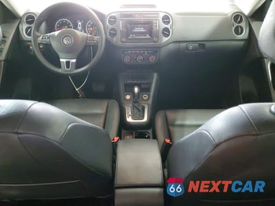 Zdjęcie 8 z 12 samochodu: 2016 VOLKSWAGEN TIGUAN S VIN:WVGBV7AX6GW584891 - miniatura