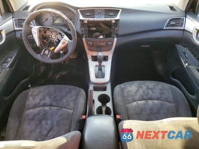 Zdjęcie 8 z 12 samochodu: 2015 NISSAN SENTRA S VIN:3N1AB7AP4FY351014 - miniatura