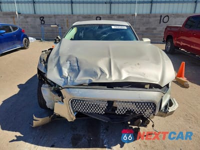 Piąte zdjęcie samochodu w środku: 2017 LINCOLN CONTINENTAL SELECT VIN:1LN6L9SK9H5603012 - miniatura