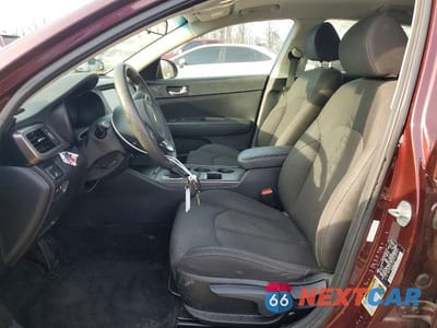 Zdjęcie 7 z 12 samochodu: 2018 KIA OPTIMA LX VIN:5XXGT4L30JG186321 - miniatura
