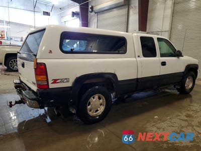 Trzecie zdjęcie samochodu z tyłu: 2003 GMC NEW SIERRA K1500 VIN:1GTEK19T33E288915 - miniatura