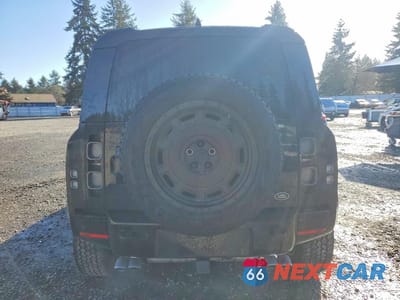 Zdjęcie 6 z 12 samochodu: 2023 LAND ROVER DEFENDER 110 VIN:SALEWEEE0P2118322 - miniatura