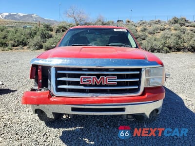 Piąte zdjęcie samochodu w środku: 2013 GMC SIERRA K1500 SLE VIN:1GTR2VE7XDZ116344 - miniatura