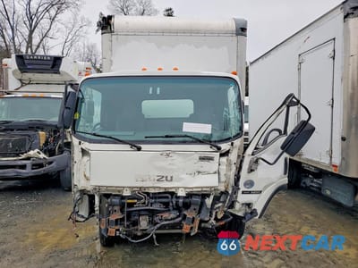 Piąte zdjęcie samochodu w środku: 2017 ISUZU NRR BOX TRUCK VIN:JALE5W168H7300433 - miniatura