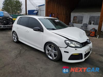 Czwarte zdjęcie samochodu z boku: 2012 VOLKSWAGEN GOLF R VIN:WVWPF7AJ4CW354764 - miniatura