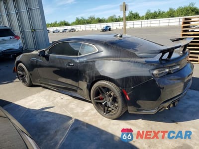 Drugie zdjęcie samochodu z przodu: 2018 CHEVROLET CAMARO ZL1 VIN:1G1FK1R63J0188802 - miniatura