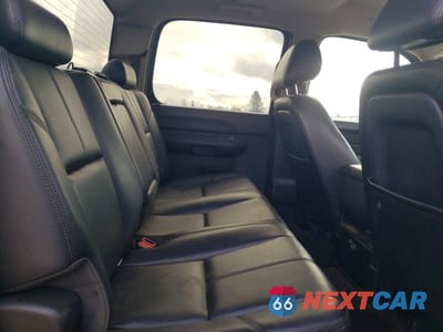 Zdjęcie 10 z 11 samochodu: 2013 CHEVROLET SILVERADO K2500 HEAVY DUTY LT VIN:1GC1KXC88DF224449 - miniatura