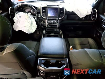 Zdjęcie 8 z 13 samochodu: 2022 RAM 1500 BIG HORN VIN:1C6SRFFTXNN448993 - miniatura