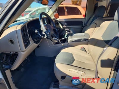 Zdjęcie 7 z 11 samochodu: 2004 CHEVROLET AVALANCHE C1500 VIN:3GNEC12T54G199730 - miniatura