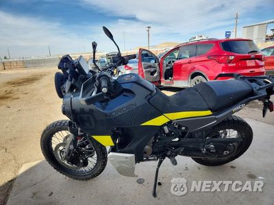 Trzecie zdjęcie samochodu z tyłu: 2023 HUSQVARNA NORDEN 901 VIN:VBKUN6404PM850389 - miniatura