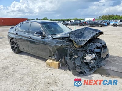 Czwarte zdjęcie samochodu z boku: 2018 BMW 330 I VIN:WBA8B9G52JNV00035 - miniatura