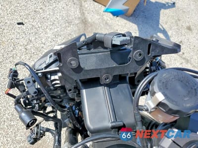 Zdjęcie 7 z 9 samochodu: 2025 KAWASAKI ZX636 K VIN:JKBZXJJ17SA022225 - miniatura