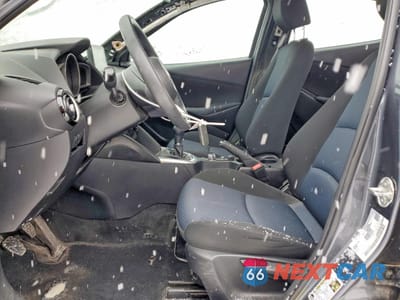 Zdjęcie 7 z 12 samochodu: 2019 TOYOTA YARIS LE VIN:3MYDLBYV5KY526543 - miniatura