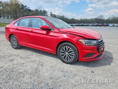 Czwarte zdjęcie samochodu z boku: 2019 VOLKSWAGEN JETTA S VIN:3VWC57BU0KM066181 - miniatura