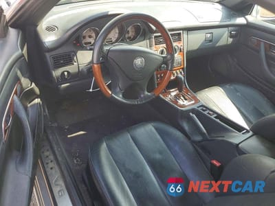 Zdjęcie 8 z 12 samochodu: 2001 MERCEDES-BENZ SLK 320 VIN:WDBKK65F61F199958 - miniatura