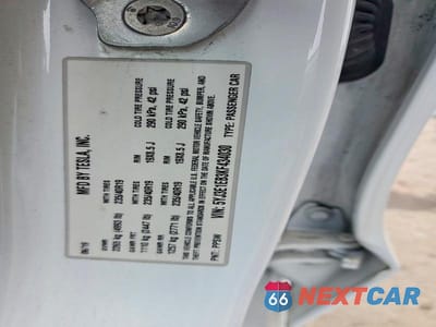 Zdjęcie 13 z 13 samochodu: 2019 TESLA MODEL 3 VIN:5YJ3E1EB3KF434030 - miniatura