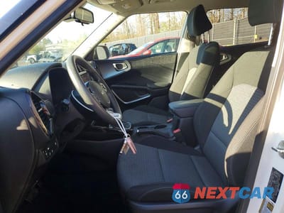 Zdjęcie 7 z 13 samochodu: 2022 KIA SOUL S VIN:KNDJ23AU9N7167506 - miniatura