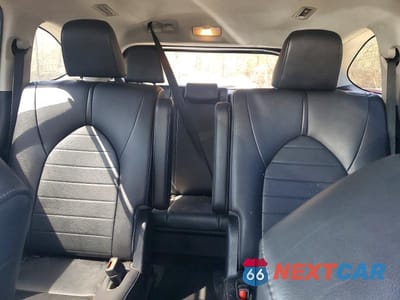 Zdjęcie 10 z 12 samochodu: 2020 TOYOTA HIGHLANDER XLE VIN:5TDGZRBH9LS504284 - miniatura