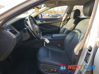 Zdjęcie 7 z 12 samochodu: 2018 GENESIS G80 3.8 VIN:KMHGN4JE2JU230534 - miniatura