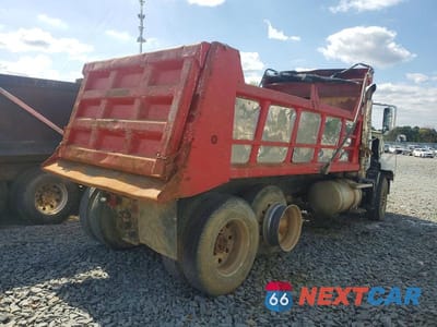Czwarte zdjęcie samochodu z boku: 2007 MACK CXN612 DUMP TRUCK VIN:1M1AK01Y07N003433 - miniatura