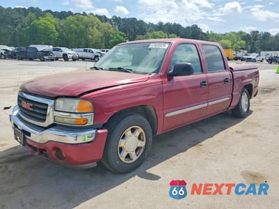 2005 GMC NEW SIERRA C1500 2GTEC13T751228064 - główne zdjęcie licytacji z USA - miniatura