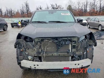 Piąte zdjęcie samochodu w środku: 2024 TOYOTA 4RUNNER LIMITED VIN:JTEKU5JR7R6276639 - miniatura