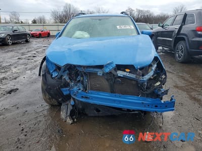 Piąte zdjęcie samochodu w środku: 2017 SUBARU CROSSTREK PREMIUM VIN:JF2GPABC6HH240627 - miniatura