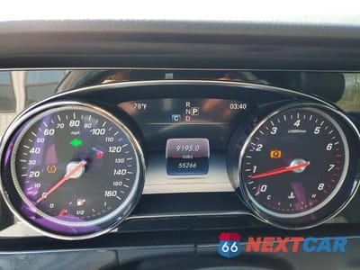 Zdjęcie 9 z 11 samochodu: 2017 MERCEDES-BENZ E 300 4MATIC VIN:WDDZF4KBXHA030890 - miniatura