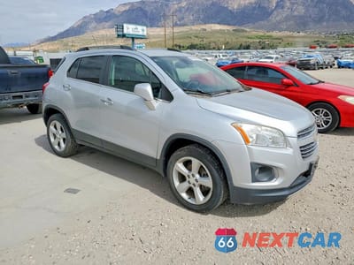 Czwarte zdjęcie samochodu z boku: 2015 CHEVROLET TRAX LTZ VIN:3GNCJTSB5FL235569 - miniatura
