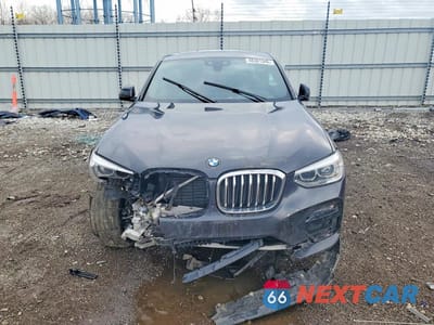 Piąte zdjęcie samochodu w środku: 2021 BMW X4 XDRIVE30I VIN:5UX2V1C04M9F54334 - miniatura