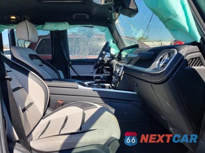 Zdjęcie 7 z 13 samochodu: 2021 MERCEDES-BENZ G 63 AMG VIN:W1NYC7HJ3MX381137 - miniatura