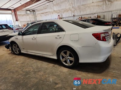 Drugie zdjęcie samochodu z przodu: 2014 TOYOTA CAMRY HYBRID SE VIN:4T1BD1FK6EU119324 - miniatura