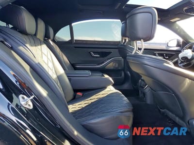Zdjęcie 10 z 13 samochodu: 2022 MERCEDES-BENZ S 580 4MATIC VIN:W1K6G7GB2NA085632 - miniatura
