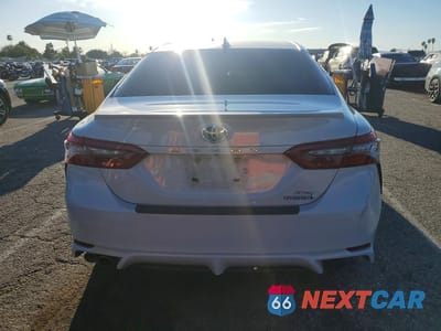 Zdjęcie 6 z 11 samochodu: 2023 TOYOTA CAMRY HYBRID XSE VIN:4T1K31AK7PU057722 - miniatura