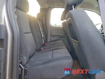 Zdjęcie 10 z 12 samochodu: 2013 GMC SIERRA C1500 VIN:1GTR1TEX7DZ377678 - miniatura