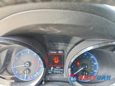 Zdjęcie 9 z 12 samochodu: 2016 TOYOTA COROLLA S PLUS VIN:2T1BURHE3GC593161 - miniatura