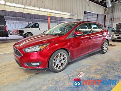 2015 FORD FOCUS SE 1FADP3K2XFL323305 - główne zdjęcie licytacji z USA - miniatura