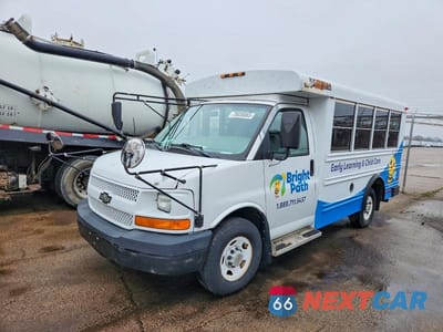 Drugie zdjęcie samochodu z przodu: 2005 CHEV EXPRESS G3500 VIN:1GBHG31V751128199 - miniatura