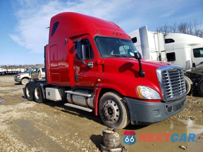 2011 FREIGHTLINER CASCADIA TRUCK CAB AND CHASSIS 1FUJGLDR6BLAV6676 - główne zdjęcie licytacji z USA - miniatura