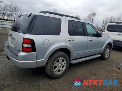 Trzecie zdjęcie samochodu z tyłu: 2010 FORD EXPLORER XLT VIN:1FMEU7DEXAUA71298 - miniatura