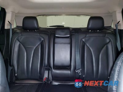 Zdjęcie 10 z 12 samochodu: 2023 LINCOLN NAUTILUS RESERVE VIN:2LMPJ8KP6PBL06830 - miniatura