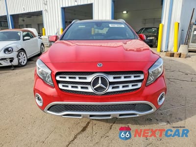 Piąte zdjęcie samochodu w środku: 2019 MERCEDES-BENZ GLA 250 4MATIC VIN:WDCTG4GB8KJ586008 - miniatura