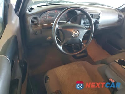Zdjęcie 8 z 12 samochodu: 2003 MAZDA B3000 CAB PLUS VIN:4F4YR46V13TM11114 - miniatura