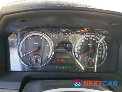 Zdjęcie 9 z 11 samochodu: 2012 DODGE RAM 2500 LARAMIE VIN:3C6UD5NL1CG316116 - miniatura