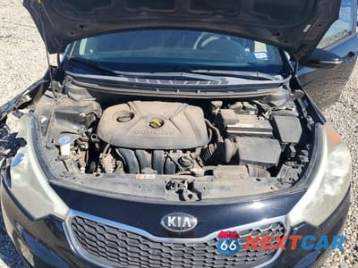 Zdjęcie 11 z 12 samochodu: 2016 KIA FORTE LX VIN:KNAFX4A63G5549217 - miniatura