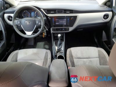 Zdjęcie 8 z 13 samochodu: 2017 TOYOTA COROLLA LE VIN:5YFBURHE1HP684639 - miniatura