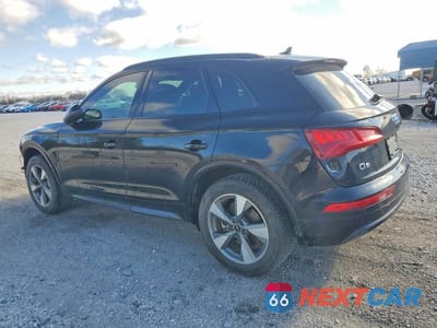 Drugie zdjęcie samochodu z przodu: 2020 AUDI Q5 PREMIUM VIN:WA1ANAFY4L2120637 - miniatura